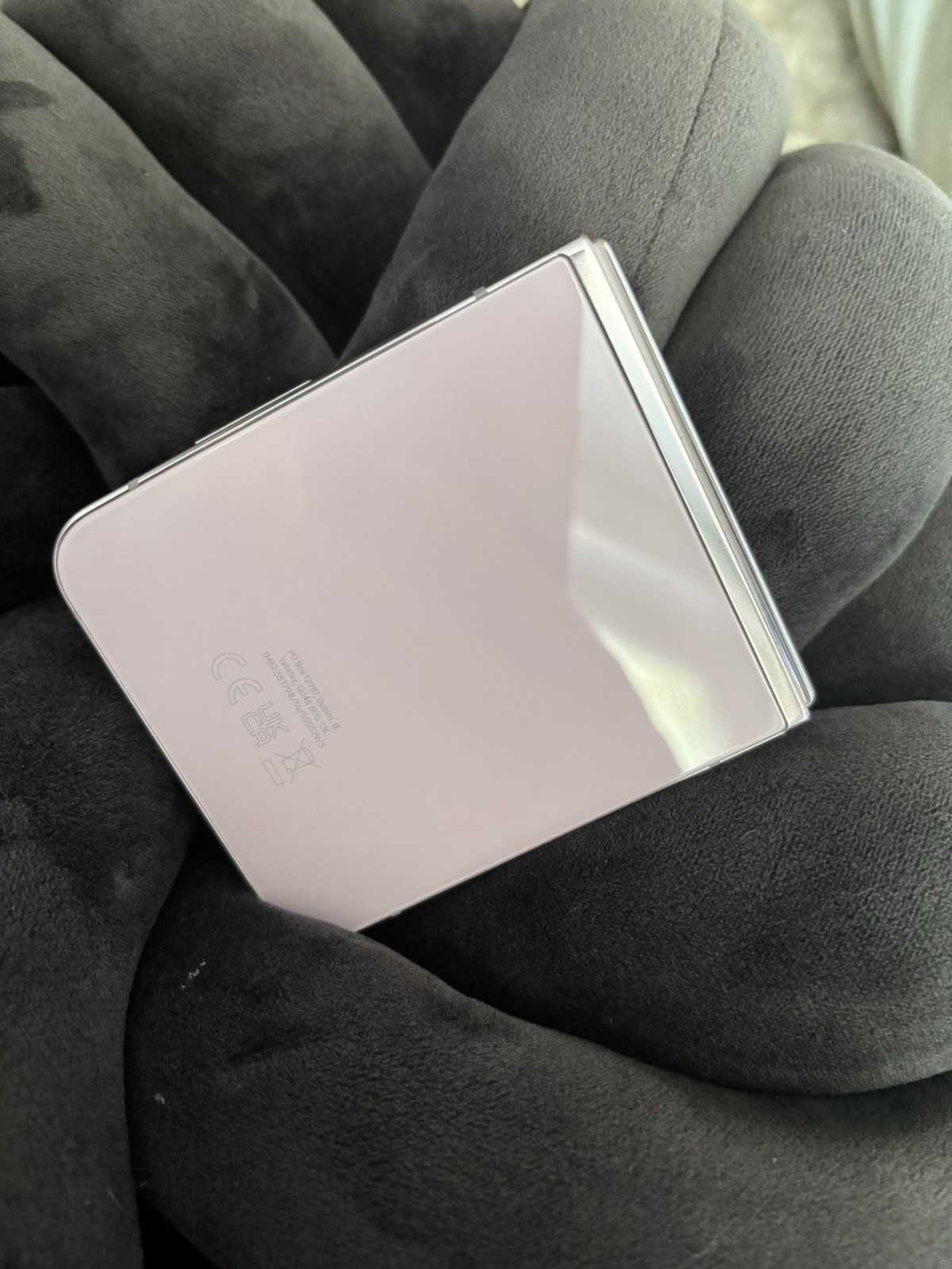 Samsung galaxy z flip 5