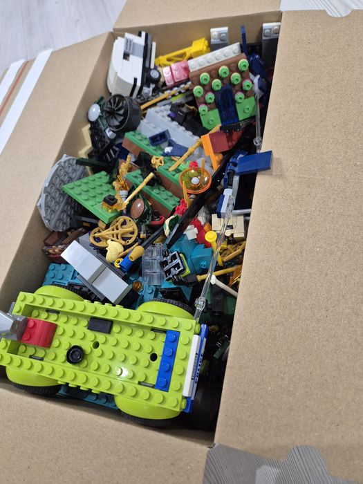Piese LEGO originale