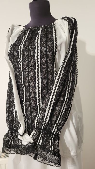 Ie noua,mărimea M-L