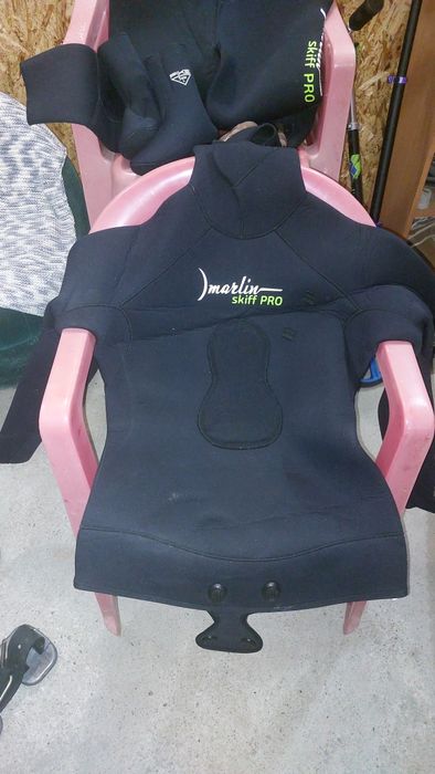 Гидрокостюм неопреновый