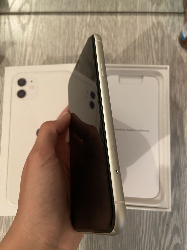 Iphone 11 sotiladi