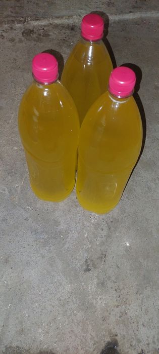 Ulei de floarea soarelui 11lei Litru