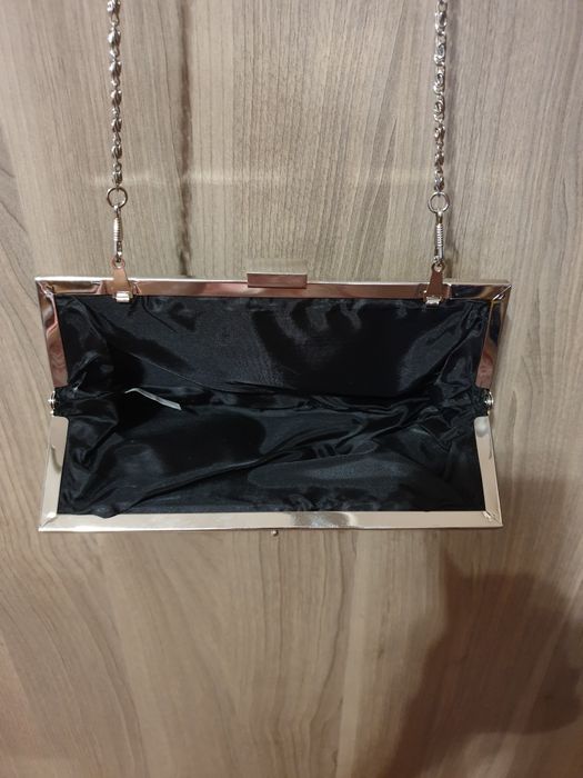 Vand geanta noua nouta  ocazie/eveniment