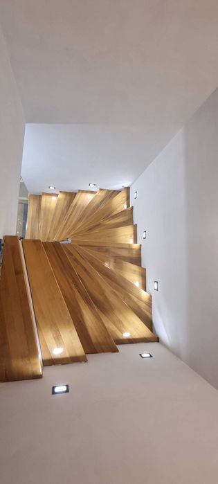 Trepte diferite esente