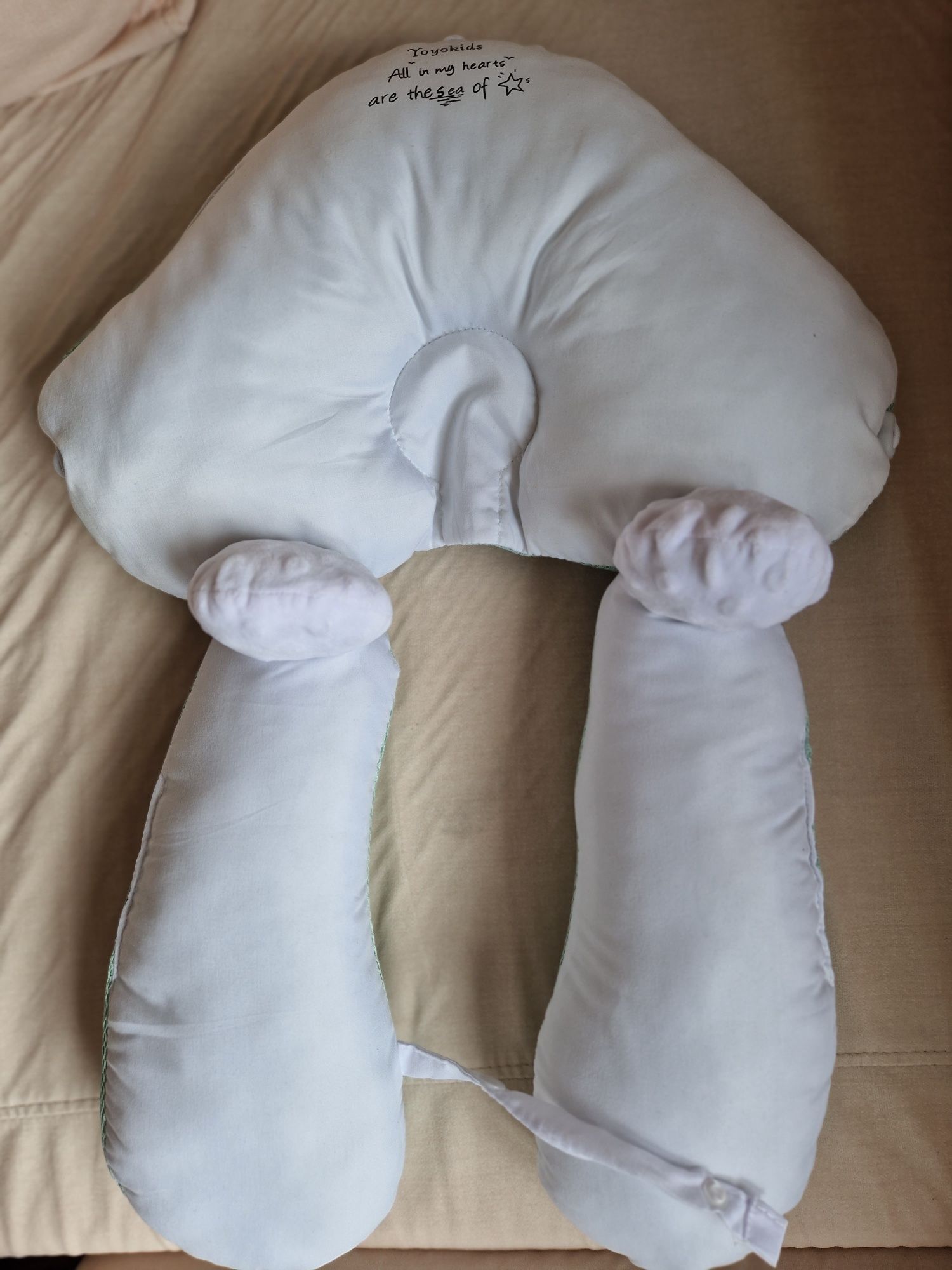 Възглавница за оформяне на бебешка глава