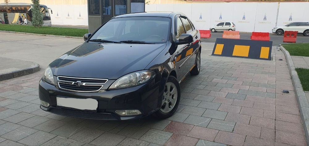 Машина модель :Chevrolet Lacetti  Gentra