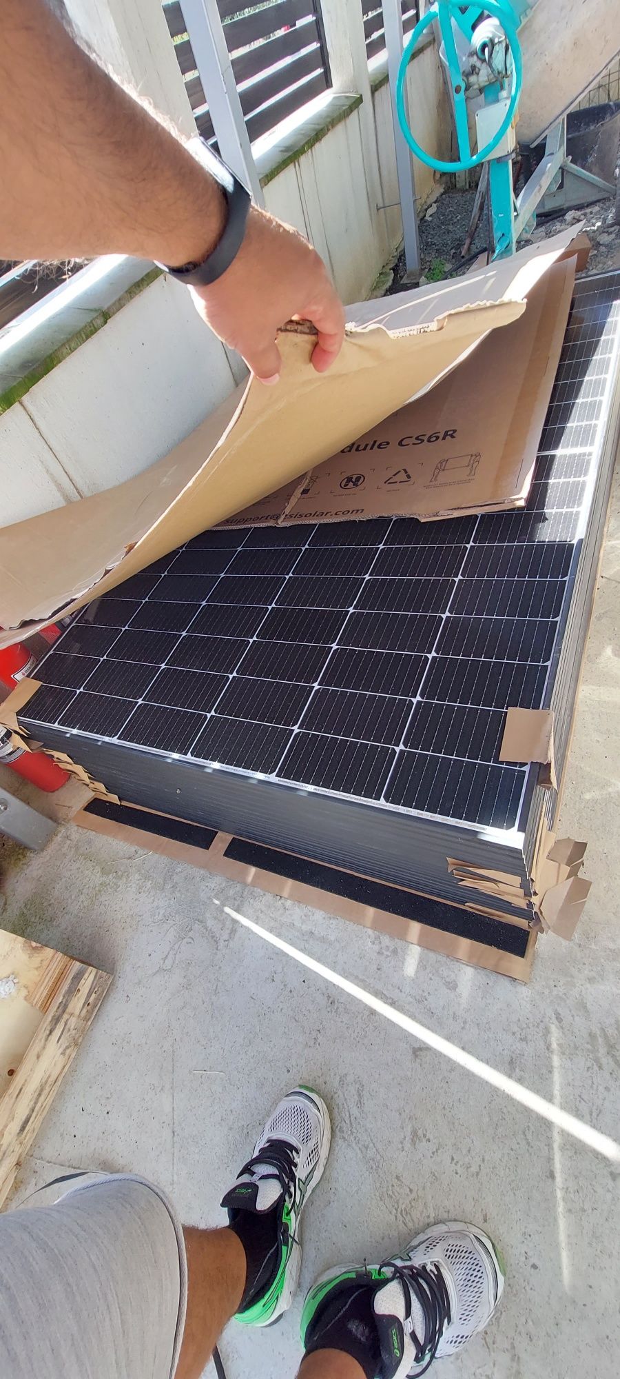 Panou fotovoltaic Canadian solar CS6R 405 W