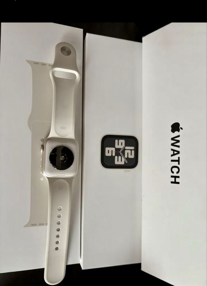 Apple Watch SE 2 40mm Бежевый