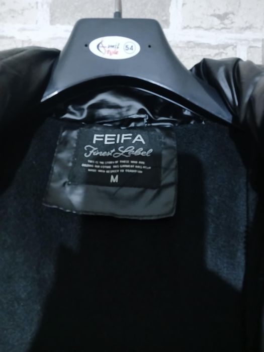 Geacă de iarnă negru cu blană