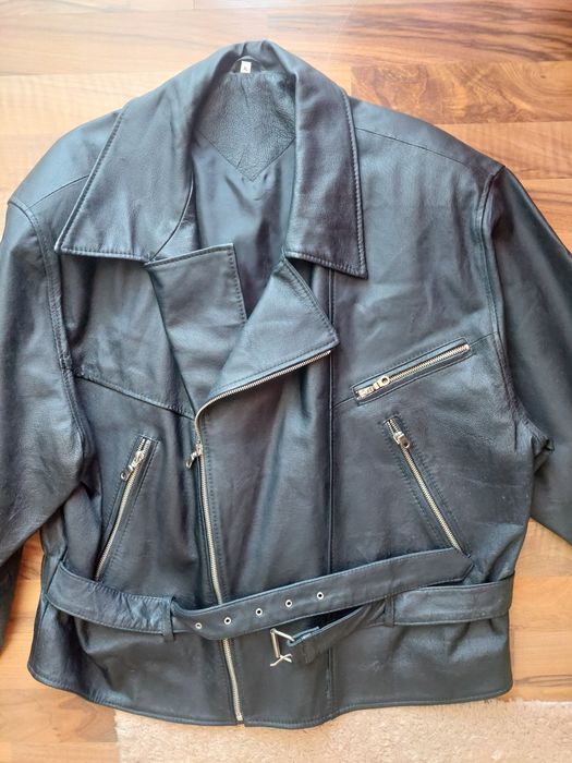 Geaca de piele naturala ideal moto,chopper,rock sau de strada ,XL
