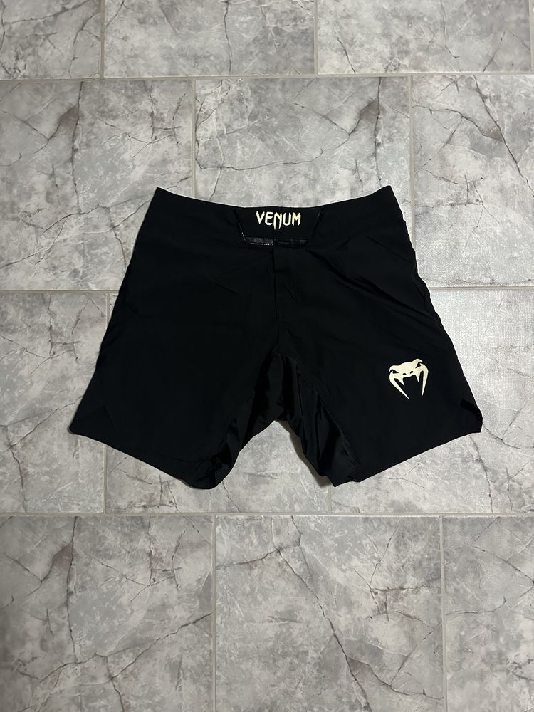 Мъжки къси панталони Venum