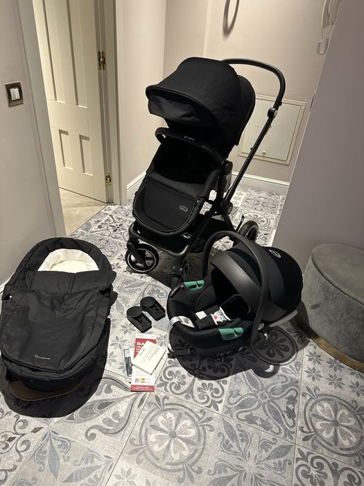 Carucior Cybex Eos Lux 3 in 1