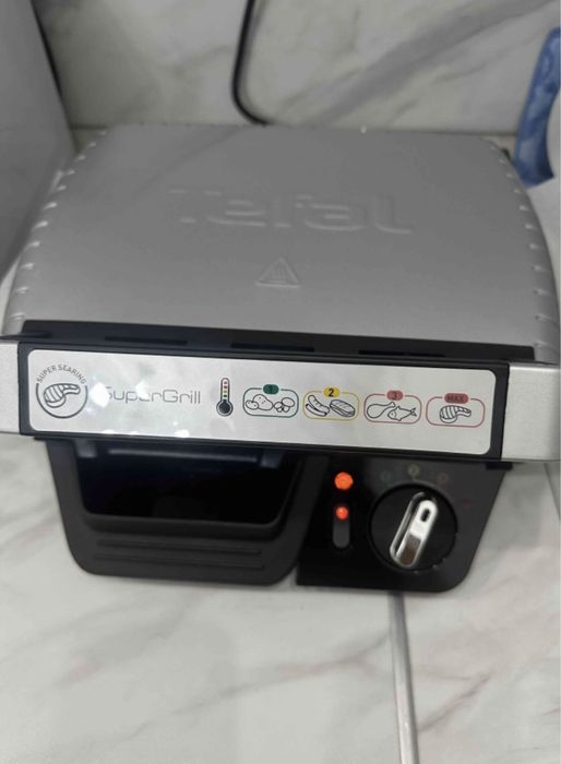 Срочно продается  грильница в отличном состояние!