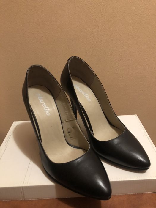 Pantofi stiletto negri piele 38 Marelbo