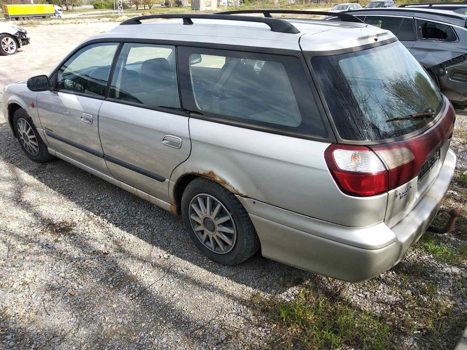 Субару легаси 99г на части