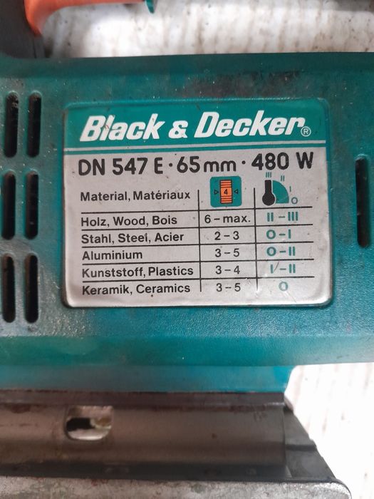 Fierăstrău pendular(șoricel),Black&Decker.
