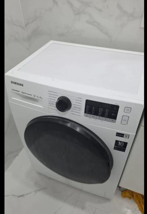 Продам стиральную машину