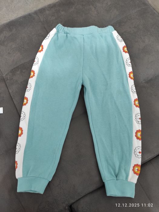 Детские вещи,костюм двойка,джинс.сарафан,юбочка