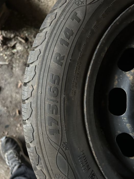 Много добри зимни гуми с джанти