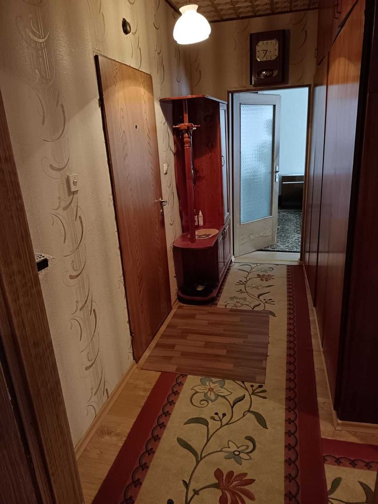 Продава се Тристаен апартамент в Самоков - 66 кв.м за 1228 €/кв.м - Снимка #10