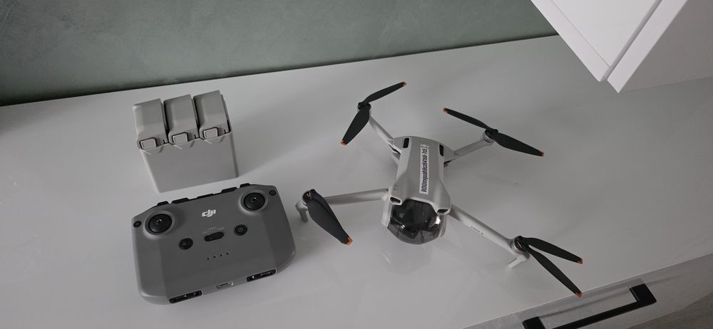 Drona DJI Mini 3 ,4K HDR