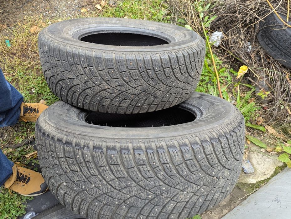 Продам зимнте шины 265 65 R17