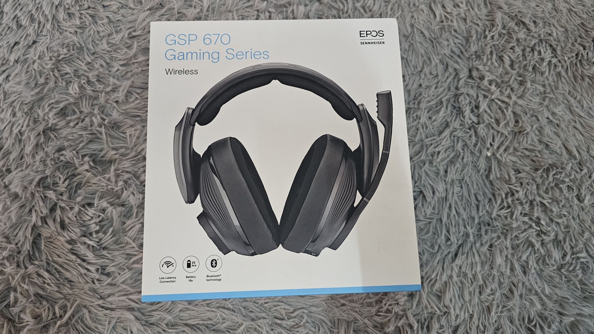 Casti gaming premium wireless Sennheiser GSP 670 cu microfon