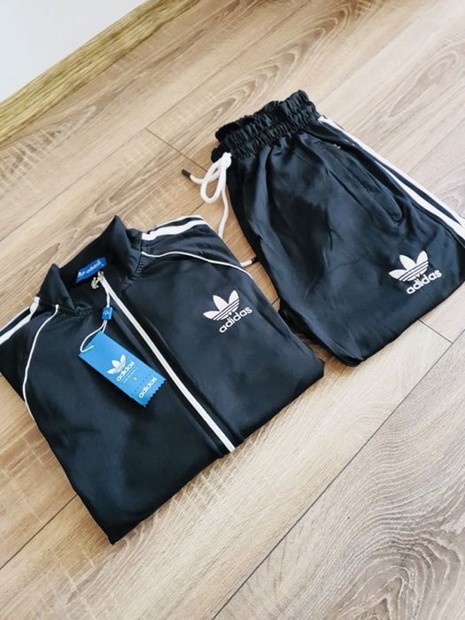 Trening Adidas Model Originals | Unisex | Material Silon