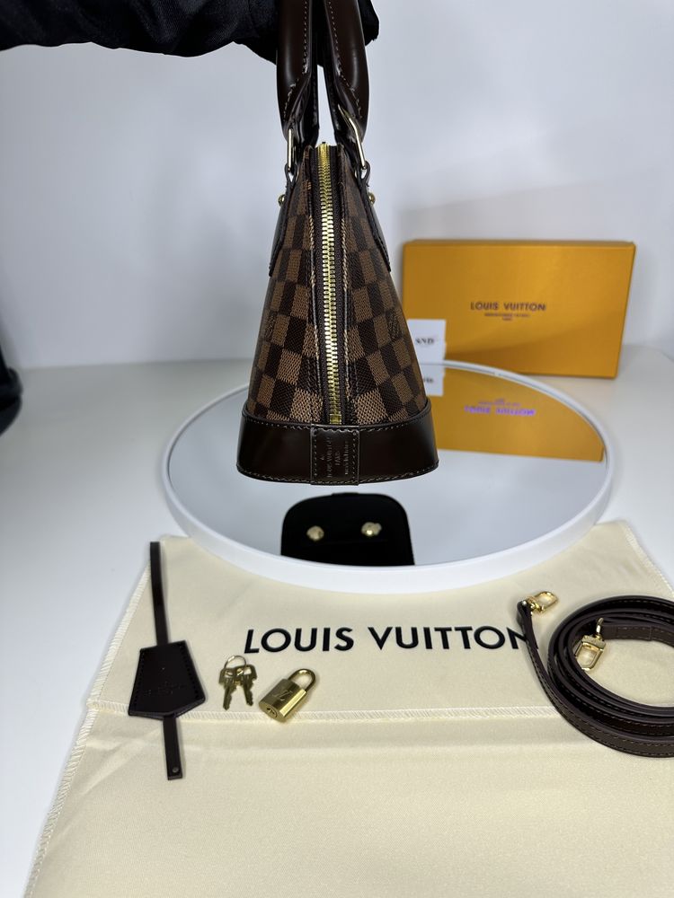 Geanta Louis Vuitton Alma BB piele canvas 100% cadou (81)