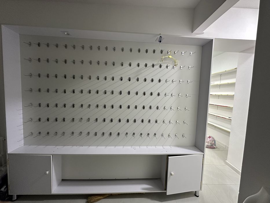 MEBEL (telefon aksessuar) sotiladi