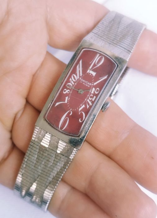 Ceas de damă vintage Omicar mecanic, 17 bijuterii, fabricat în Elveția