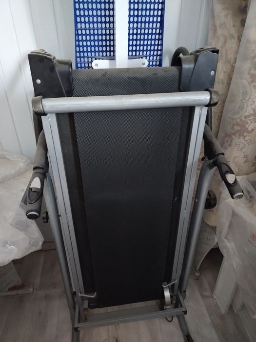 Беговая дорожка.