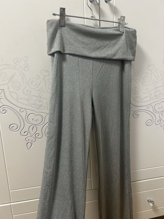 Pantaloni cu sclipici