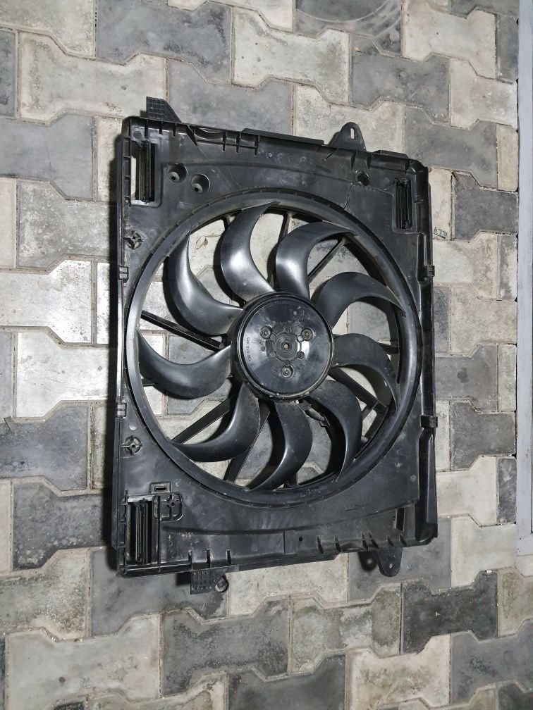 Electroventilator Ford Kuga 3 cod piesa LX618C607AC