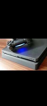 Consola PlayStation 4 slim