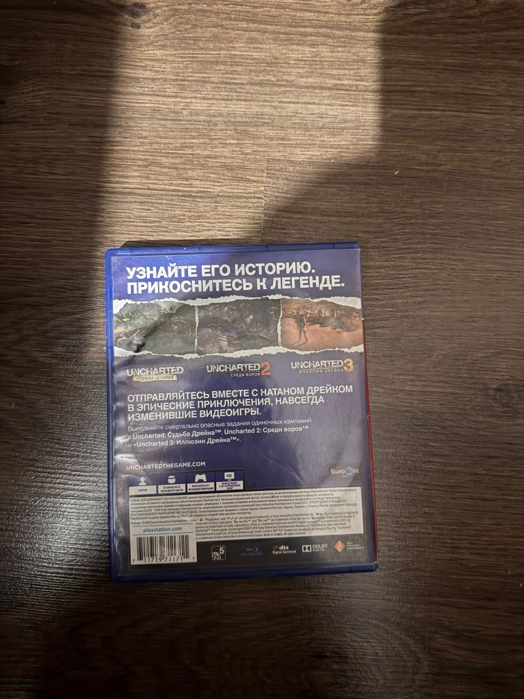 Продам игры на ps4 Ancharted и Метро