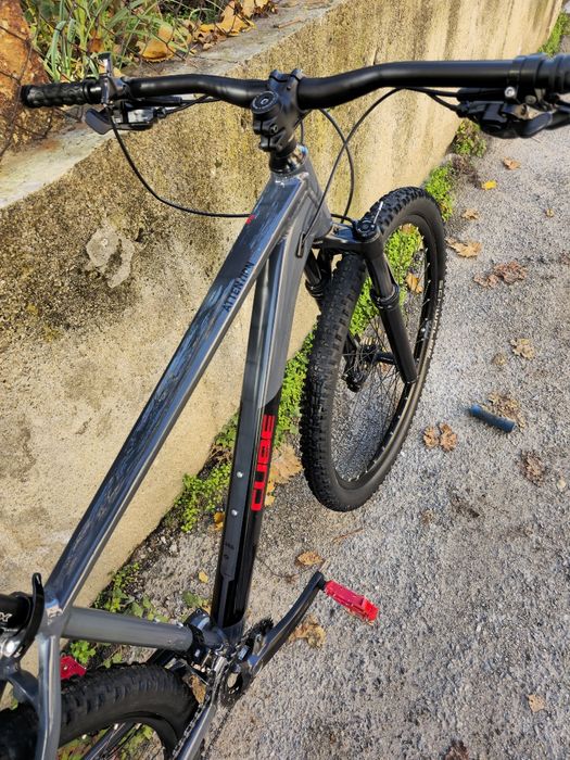 Cube Attention 29 цола 2x10 Deore Въздушна вилка Rockshox Judy,Куха ос