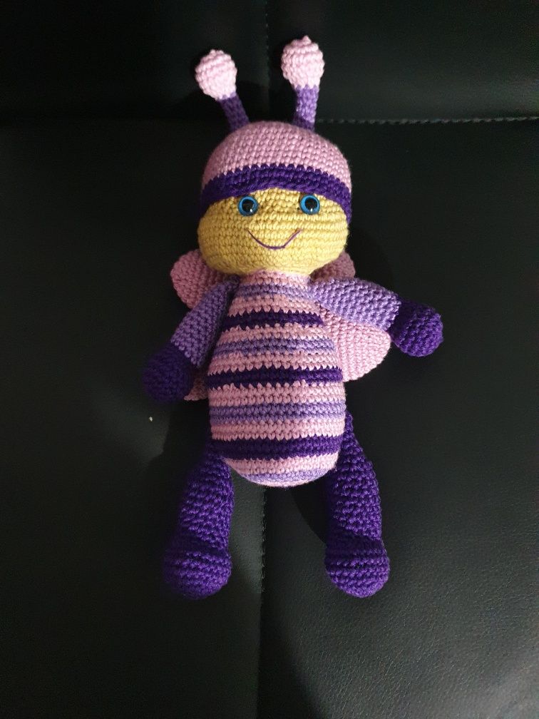 Jucarii amigurini