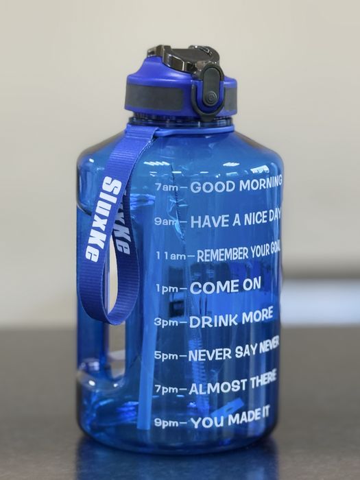 Спортна бутилка за вода Sluxke - 2L
