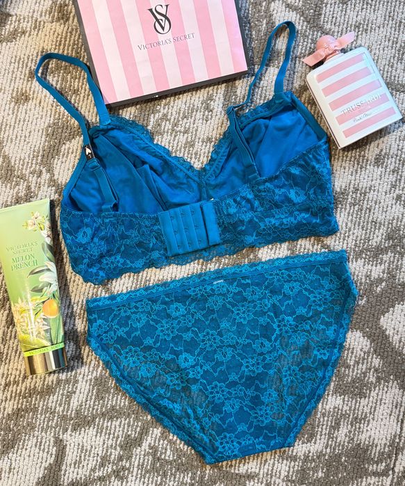 Комплект дантелено бельо Victoria's secret, красив тюркуаз цвят