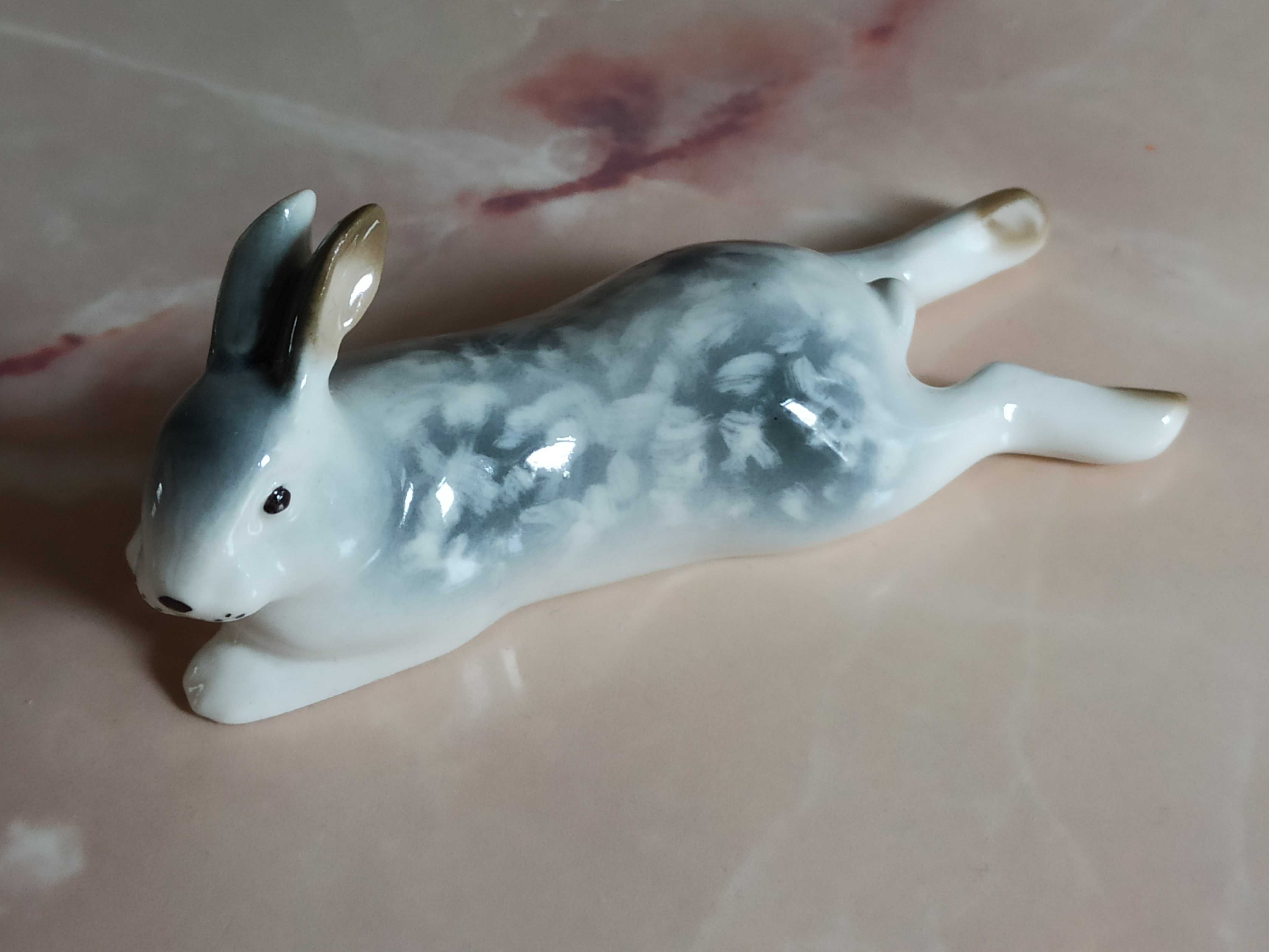 Статуэтка - скульптура фарфор-зебра-заяц-кролик-ослик.