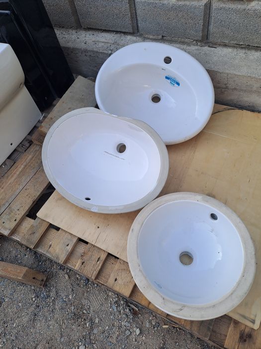 Раковины новые срочно продам