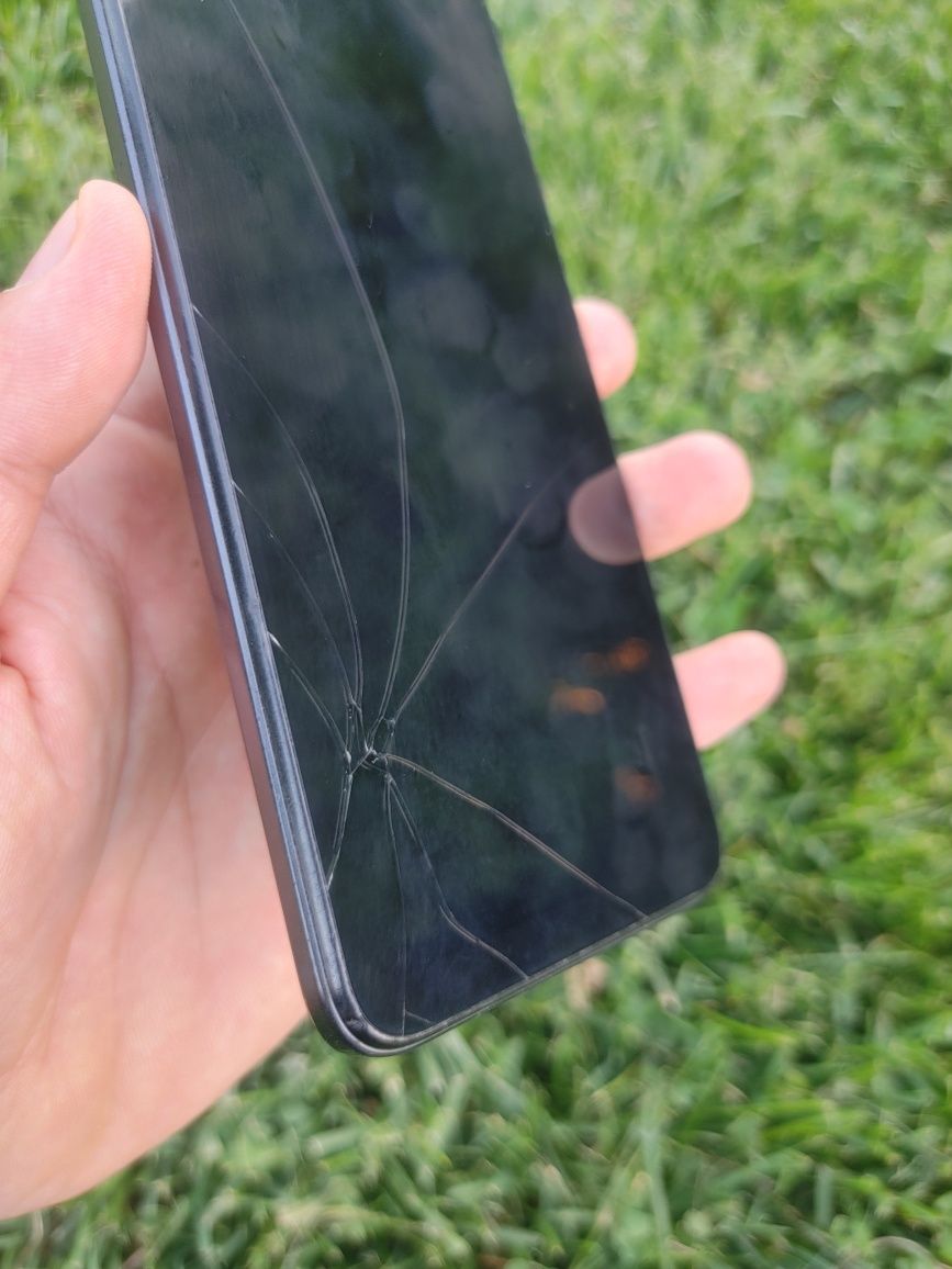 Xiaomi redmi 12c ( 4+4 ) 8/128GB