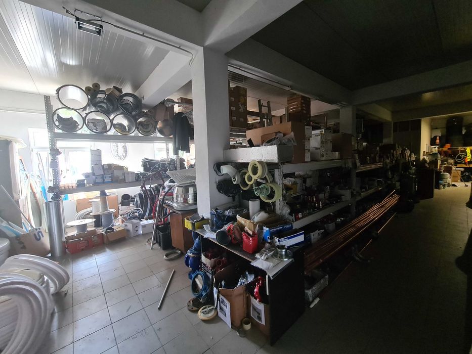 Clădire Modernă 663 mp, Pentru Școală, Grădiniță/Centru Educațional