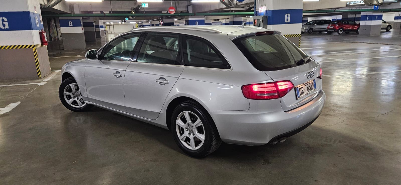 Vând Audi A4, 2.0 diesel, an 2011, Automat, LED, Îngrijit, Acte la Zi