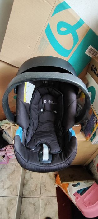 Детска количка Mama's & papa's + столче за кола Cybex