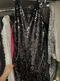Дълга рокля с пайети и ресни - черна