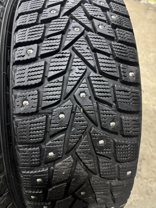 Резина зимняя Dunlop