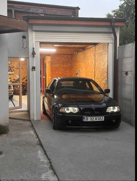 Vand E46 coupe usor modificata,este street legal,o vand urgent!