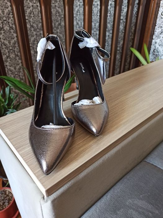 Очень красивые туфли от бренда Bershka
